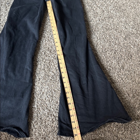 American Eagle High Rise Flare Black Jeans Size 6 Regular - Picture 8 of 8